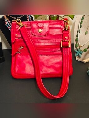 Genuine Leather Red Shoulder / Crossbody Vintage Bag by iLi New York